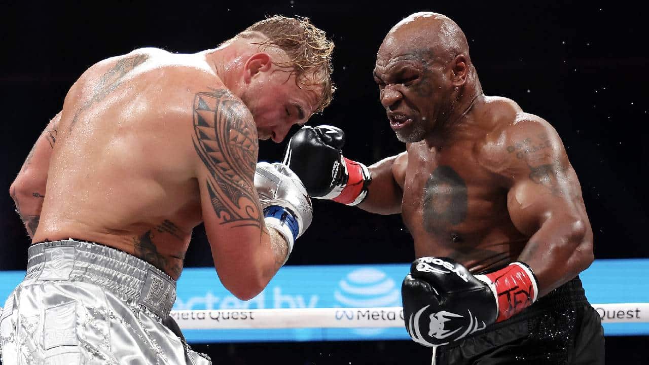 jake paul beat mike tyson after eight rounds
